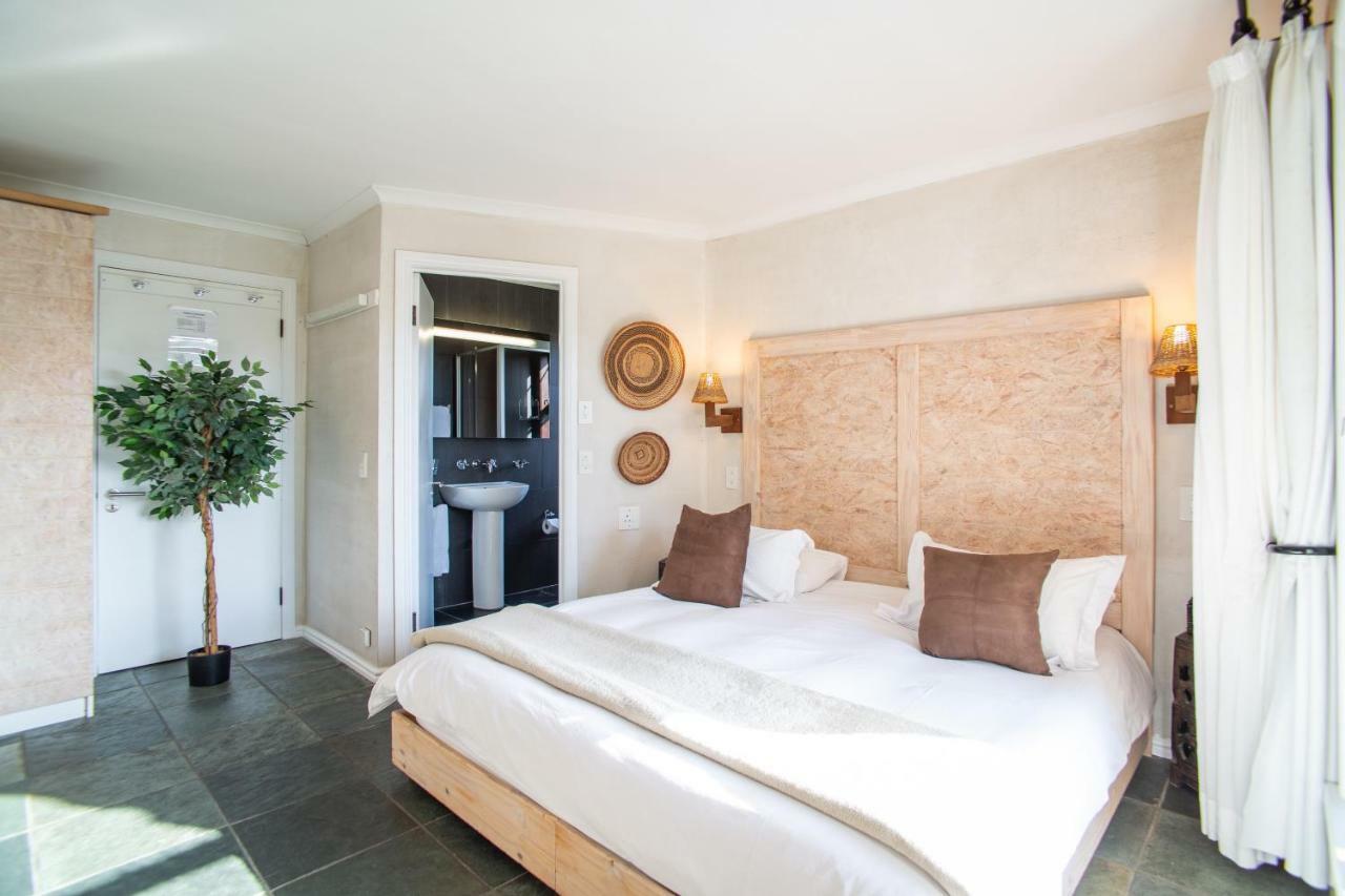 African Violet Guest Suites Noordhoek Exterior foto